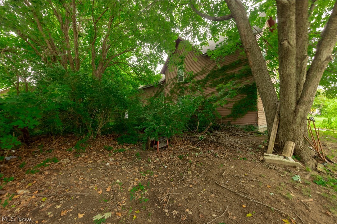 823 Starkweather Avenue Property Photo 1
