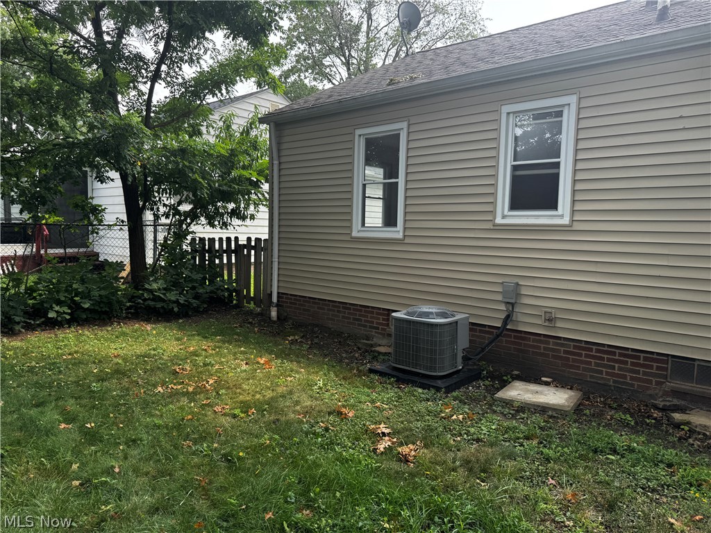 30107 Thomas Street Property Photo 2
