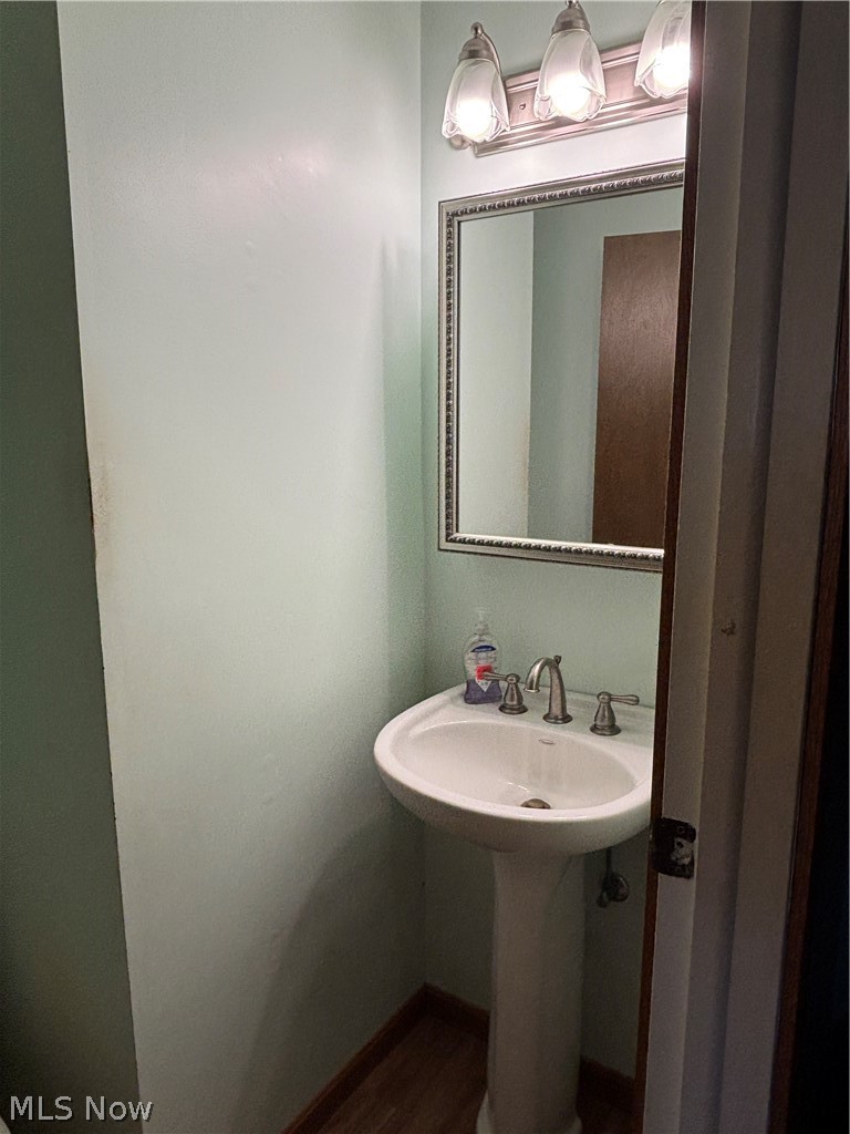 1302 Huntington Court Property Photo 11