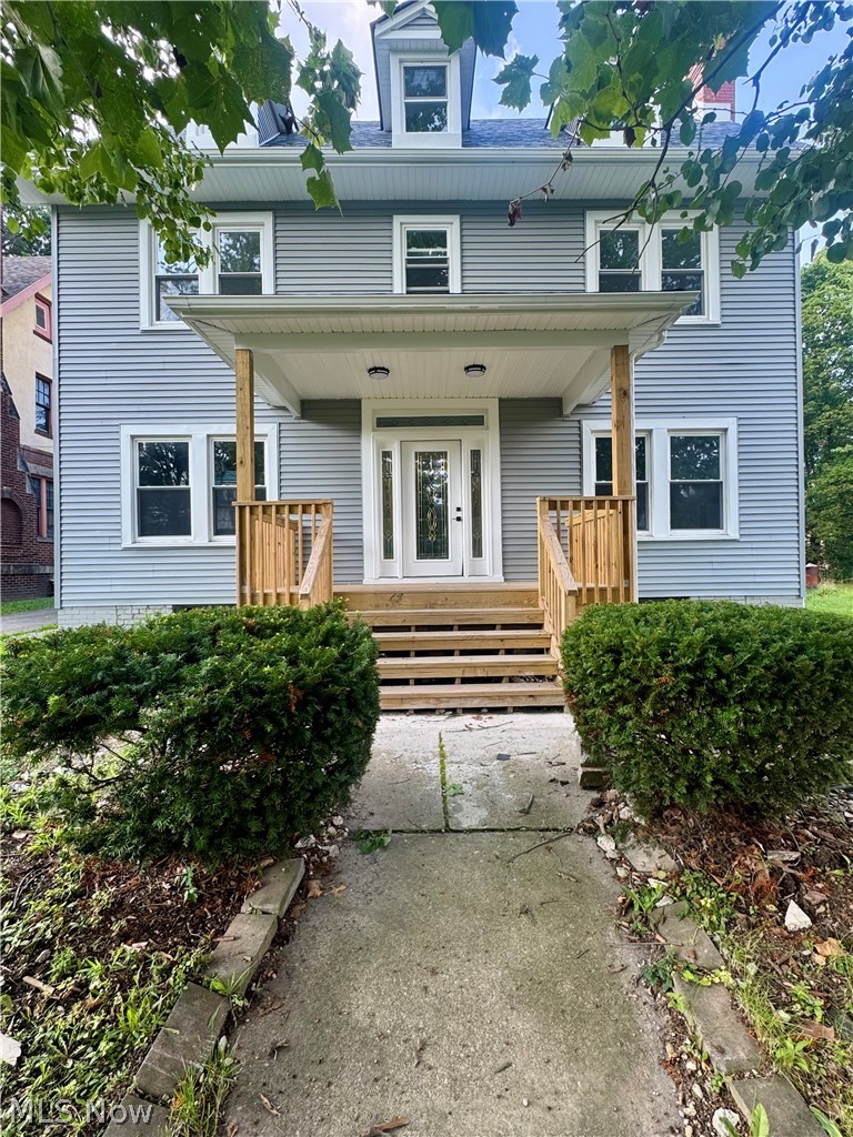 248 Lora Avenue Property Photo 1