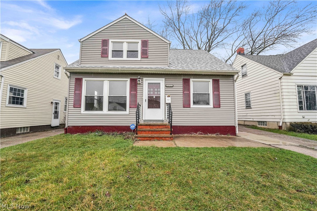 18721 Fairway Avenue Property Photo 1