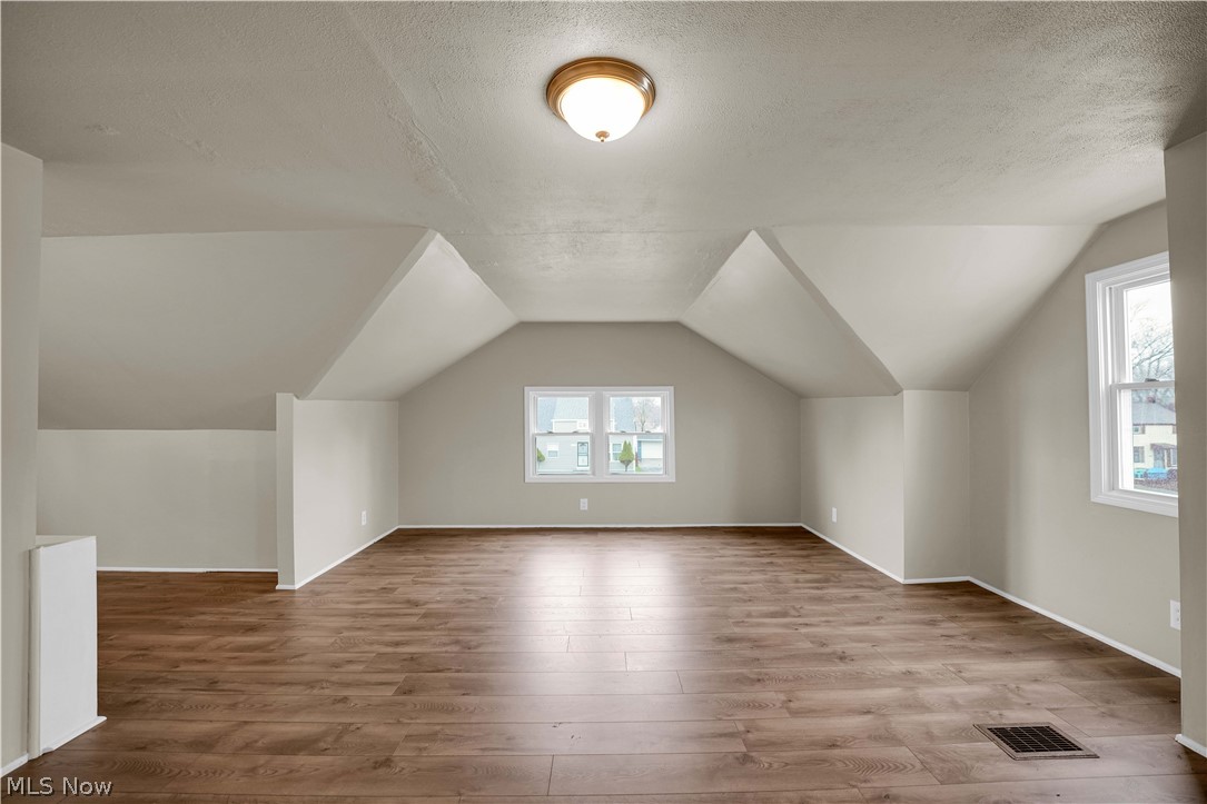 18721 Fairway Avenue Property Photo 15