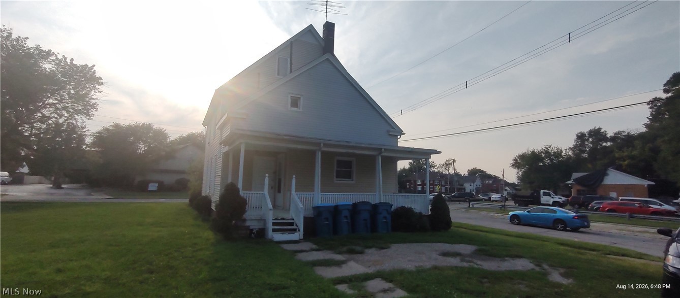 2505 Elyria Avenue Property Photo 4