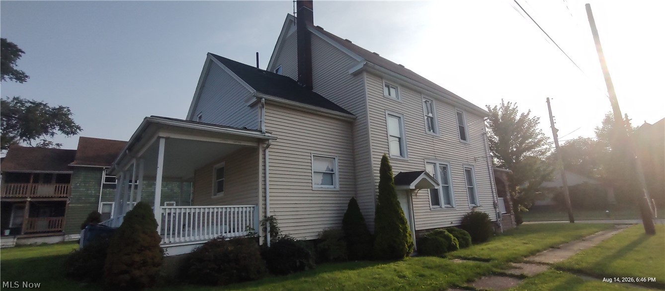 2505 Elyria Avenue Property Photo 5
