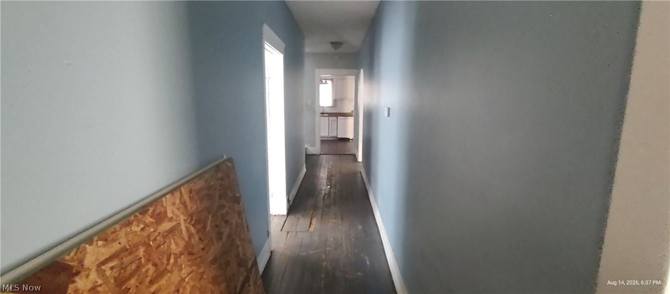 2505 Elyria Avenue Property Photo 23