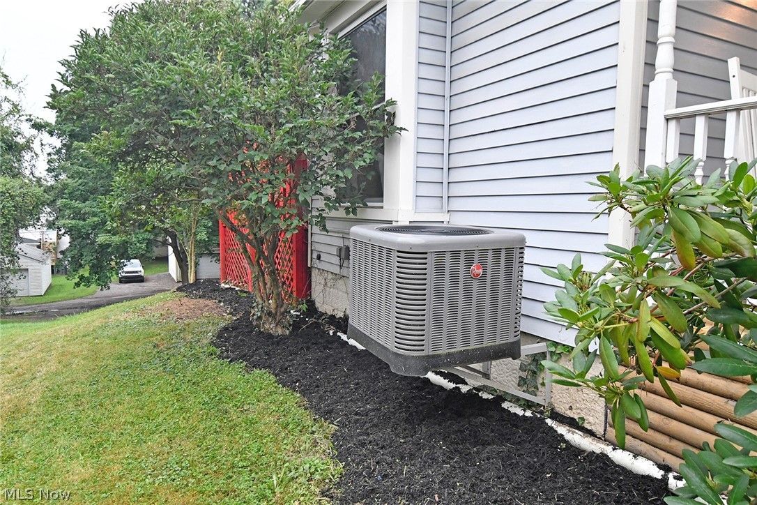 8 Greenbriar Avenue Property Photo 4