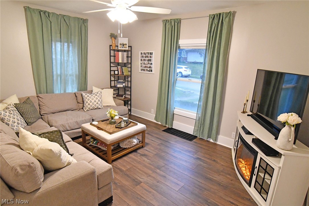8 Greenbriar Avenue Property Photo 17