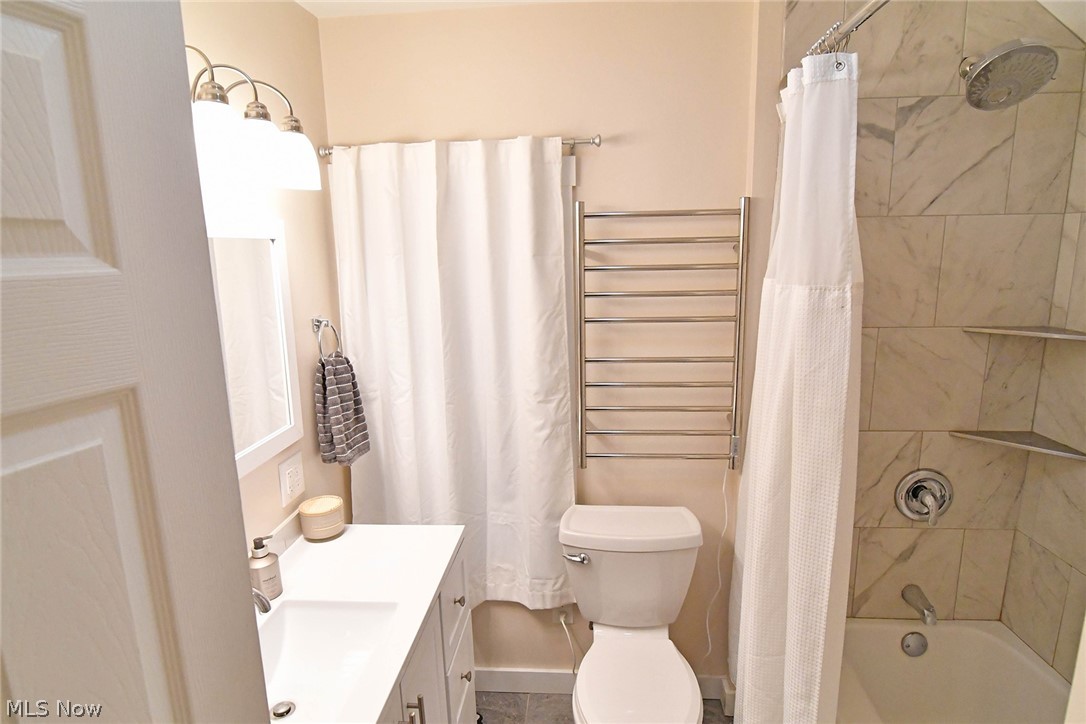 8 Greenbriar Avenue Property Photo 27
