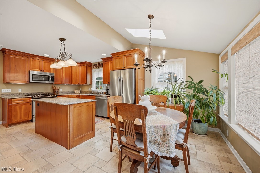 304 Castle Boulevard Property Photo 21