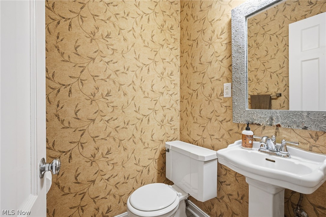 304 Castle Boulevard Property Photo 23