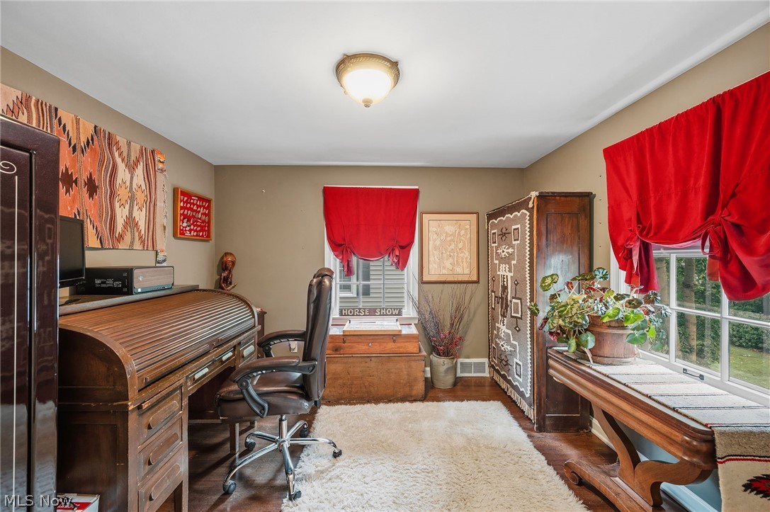 304 Castle Boulevard Property Photo 31