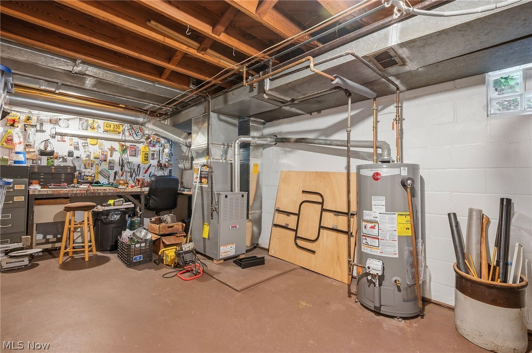 304 Castle Boulevard Property Photo 38