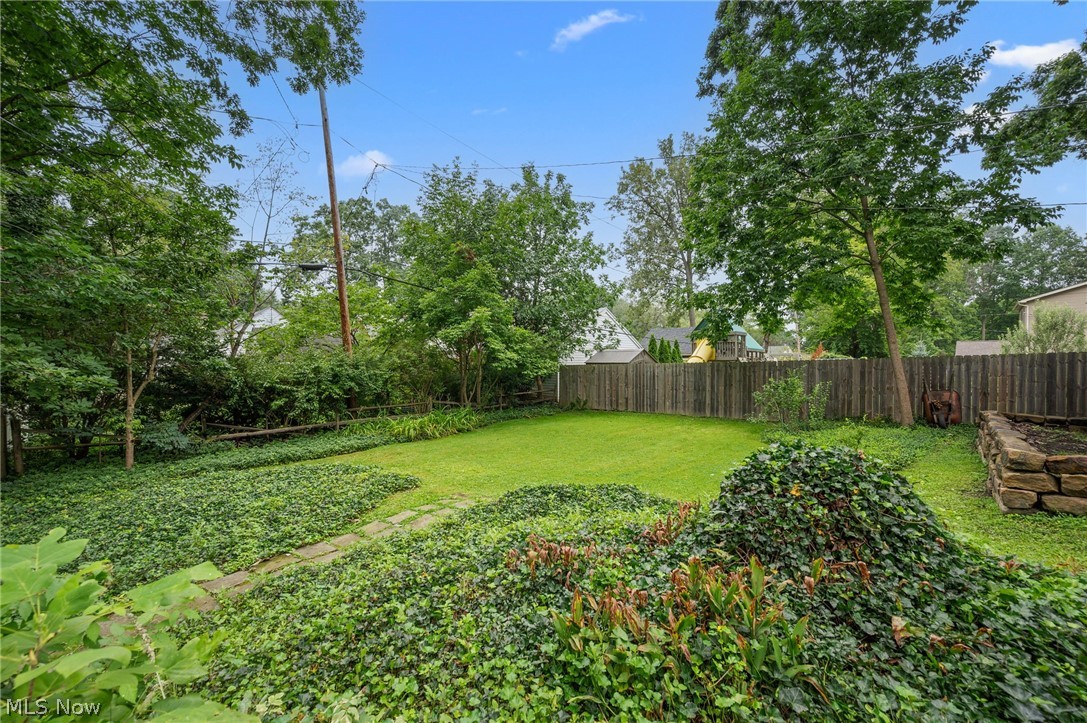 304 Castle Boulevard Property Photo 42