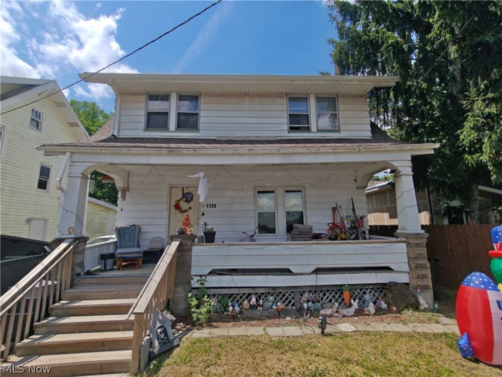 1135 Oak Avenue Nw Property Photo 1