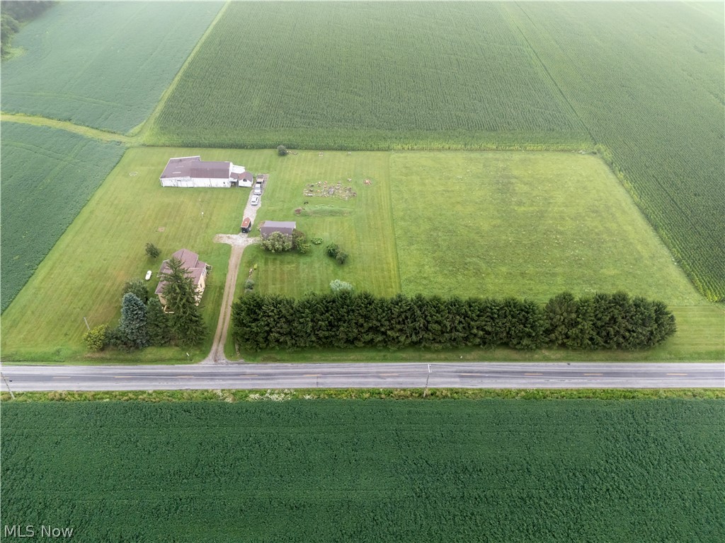 3763 Bates Road Property Photo 2