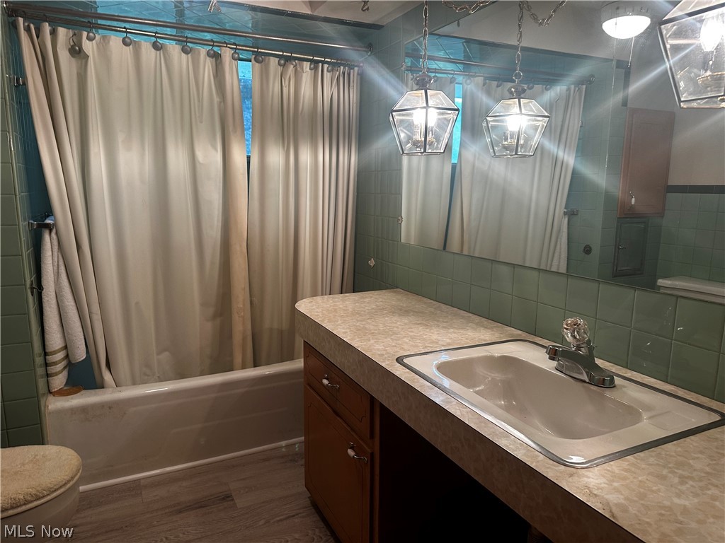 182 Wayne Avenue Property Photo 18