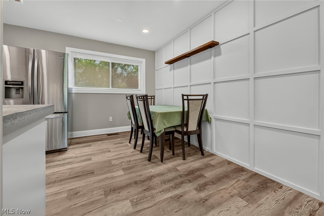2514 Regentview Street Ne Property Photo 9
