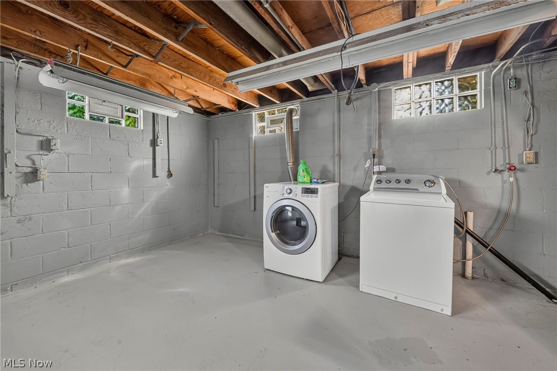 2514 Regentview Street Ne Property Photo 19