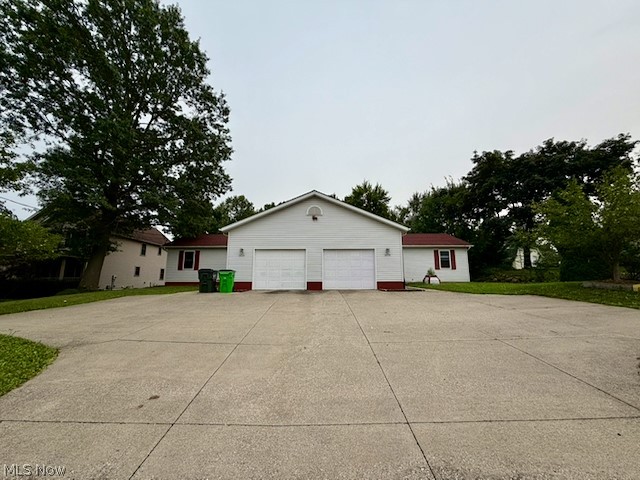 2670-2672 Graham Road Property Photo 2