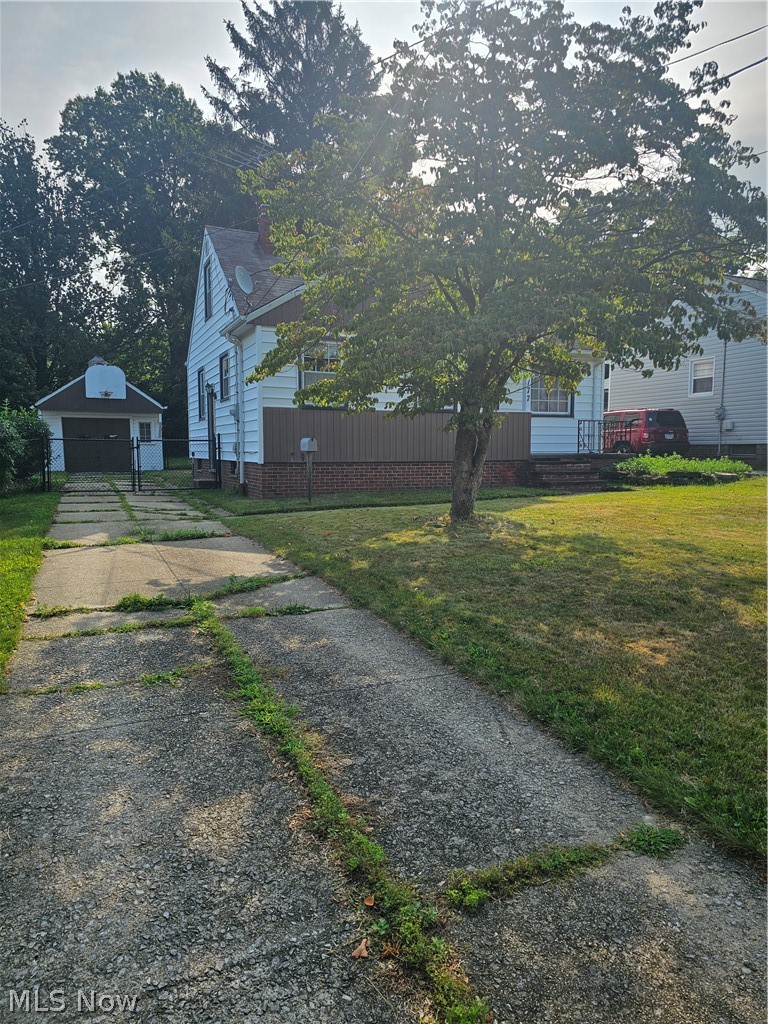 2177 Green Ridge Drive Property Photo 2