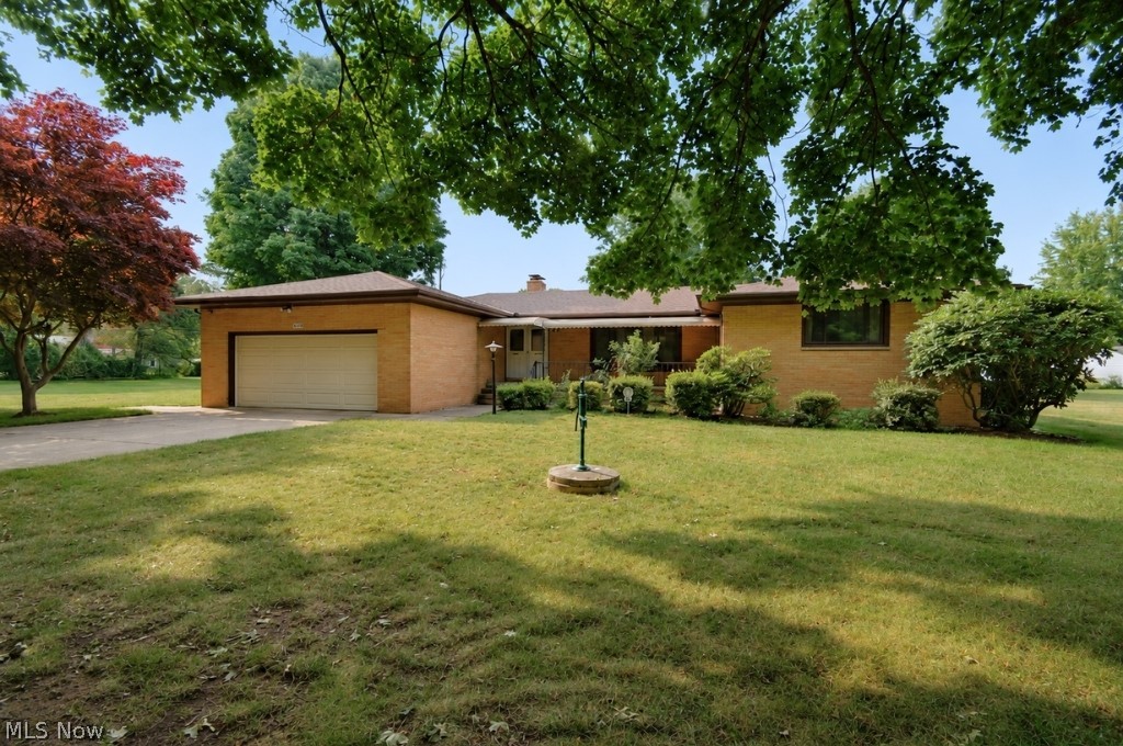 4734 Lockwood Road Property Photo 2
