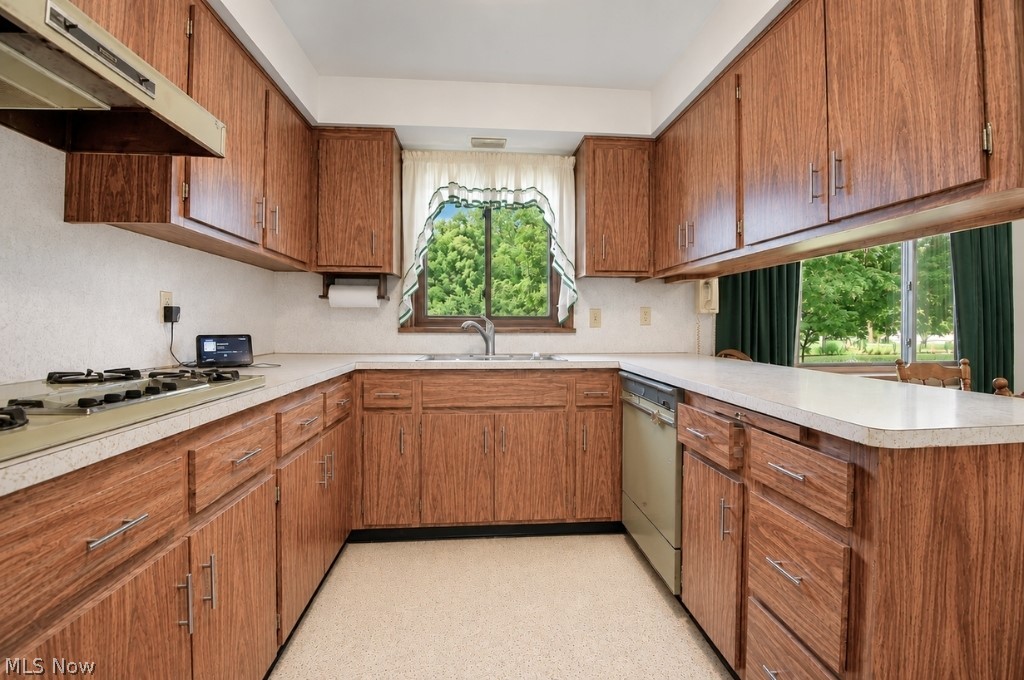 4734 Lockwood Road Property Photo 13