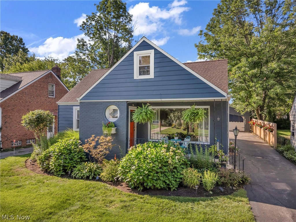 4202 Colony Road Property Photo 1