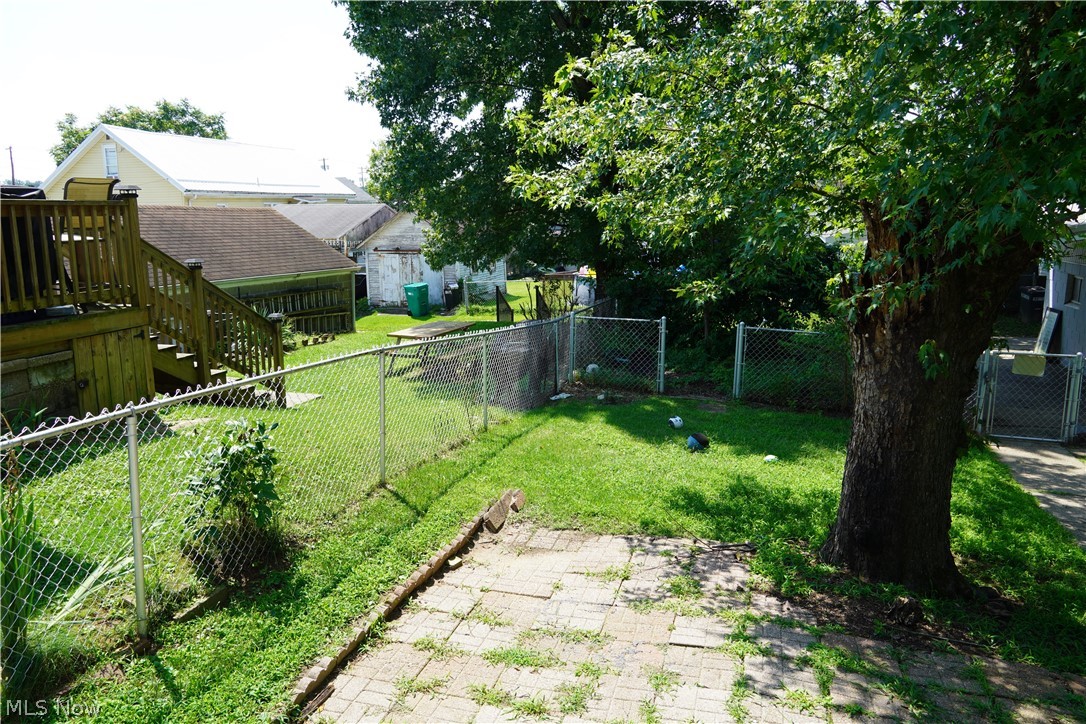 1406 40th Street Property Photo 4