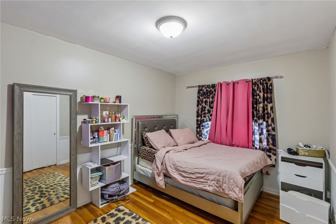 8310 Broadview Road Property Photo 14