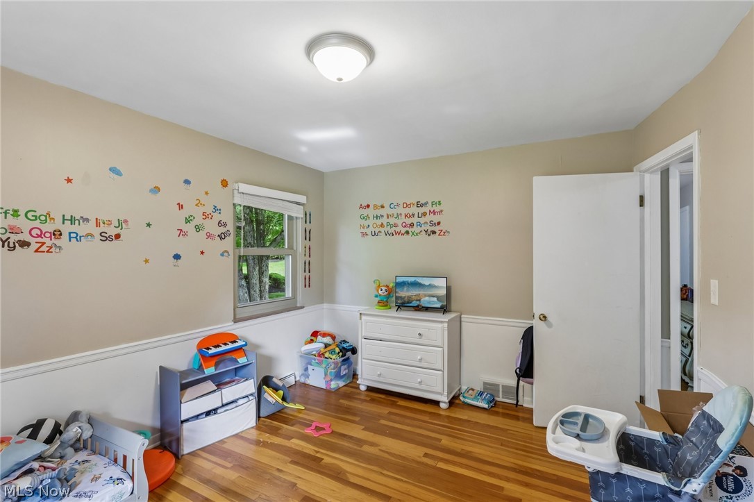 8310 Broadview Road Property Photo 15