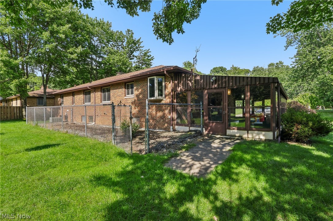 8310 Broadview Road Property Photo 28
