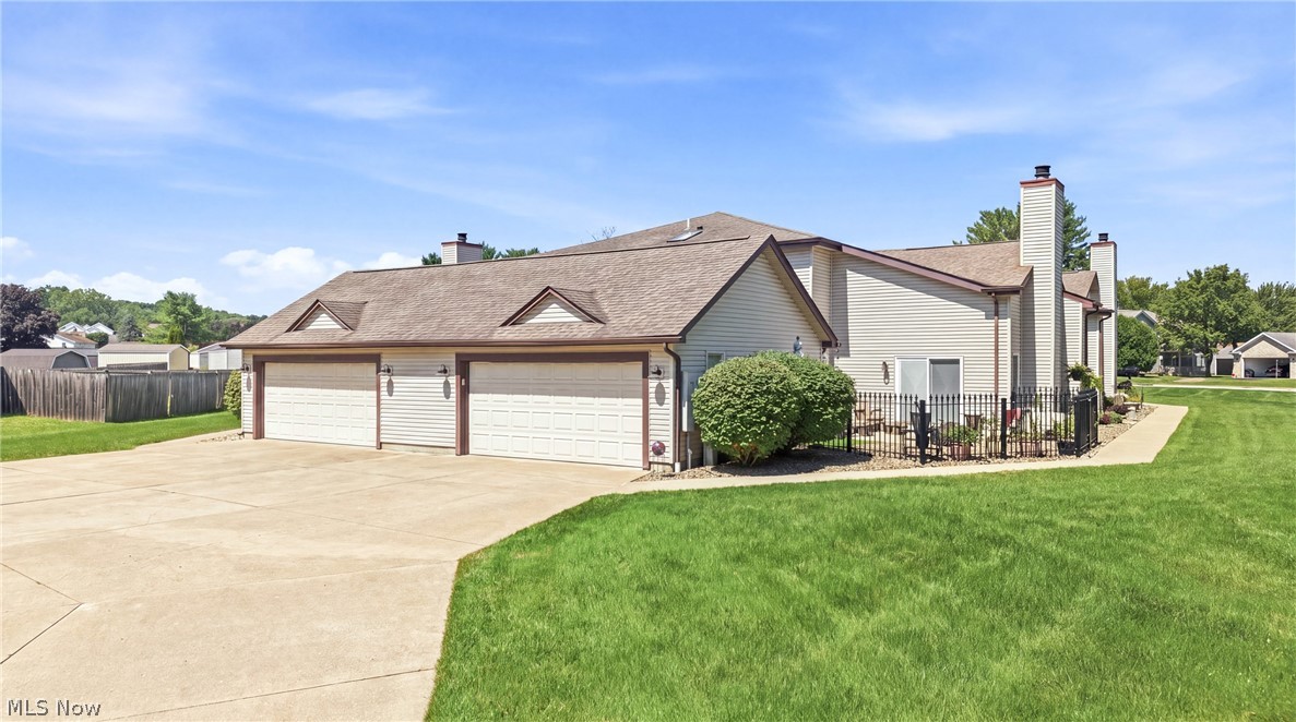 7445 E Huntington Drive #2 Property Photo 2