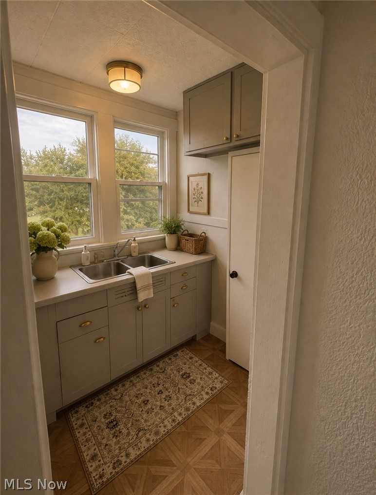 201 Washington Street Property Photo 7