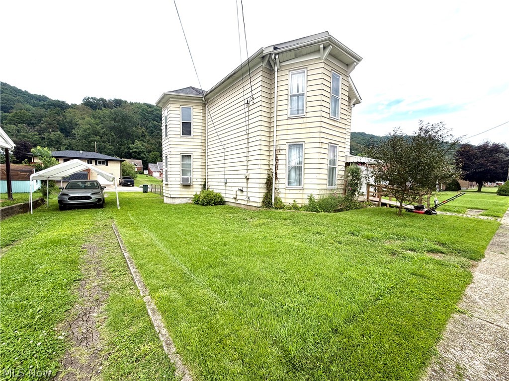 1010 Second Ave Property Photo 5