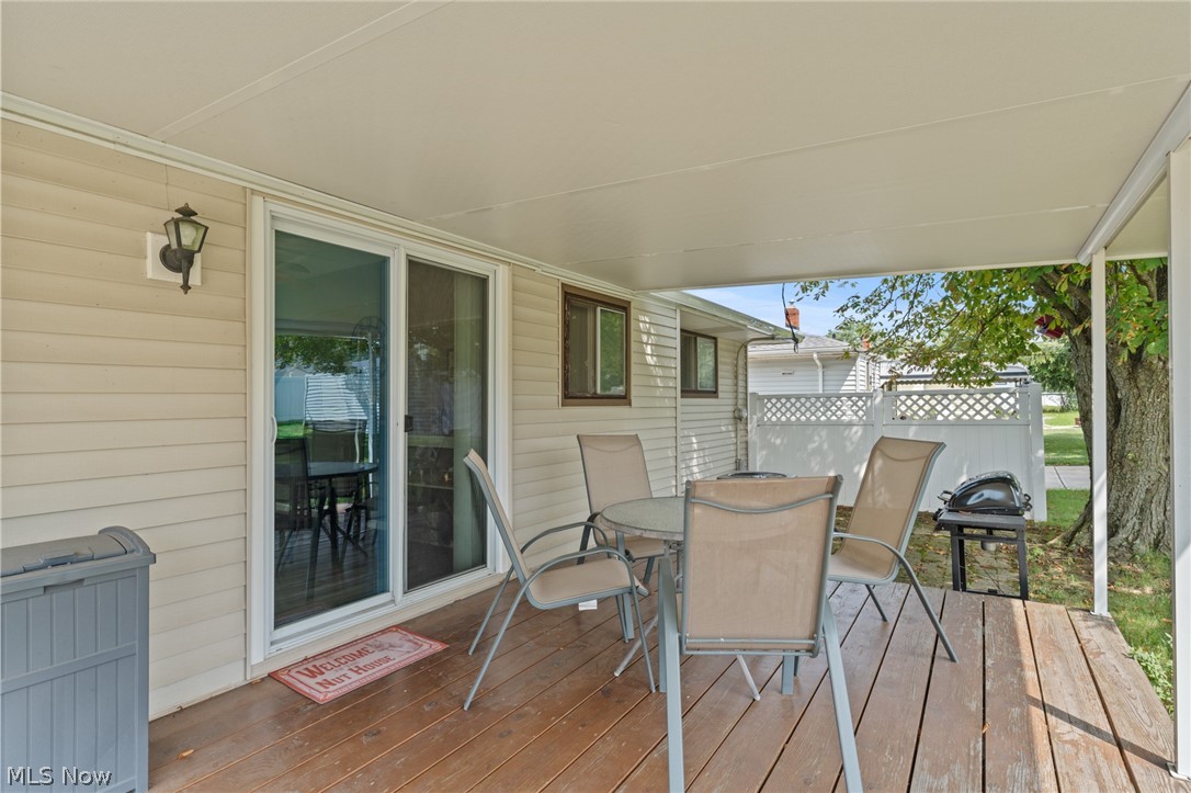 9011 Roedean Drive Property Photo 30