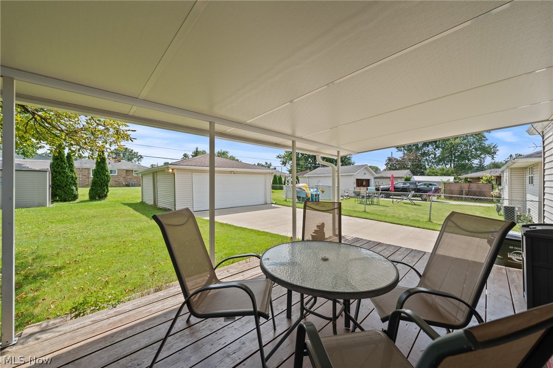 9011 Roedean Drive Property Photo 31