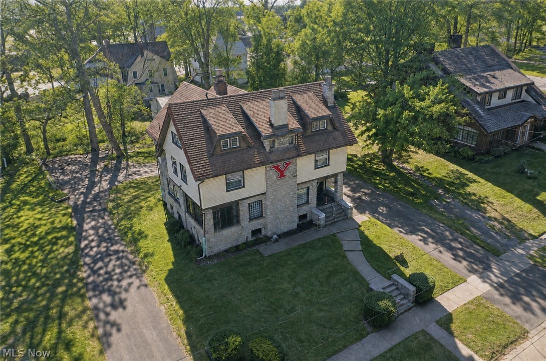 45 Indiana Avenue Property Photo 2