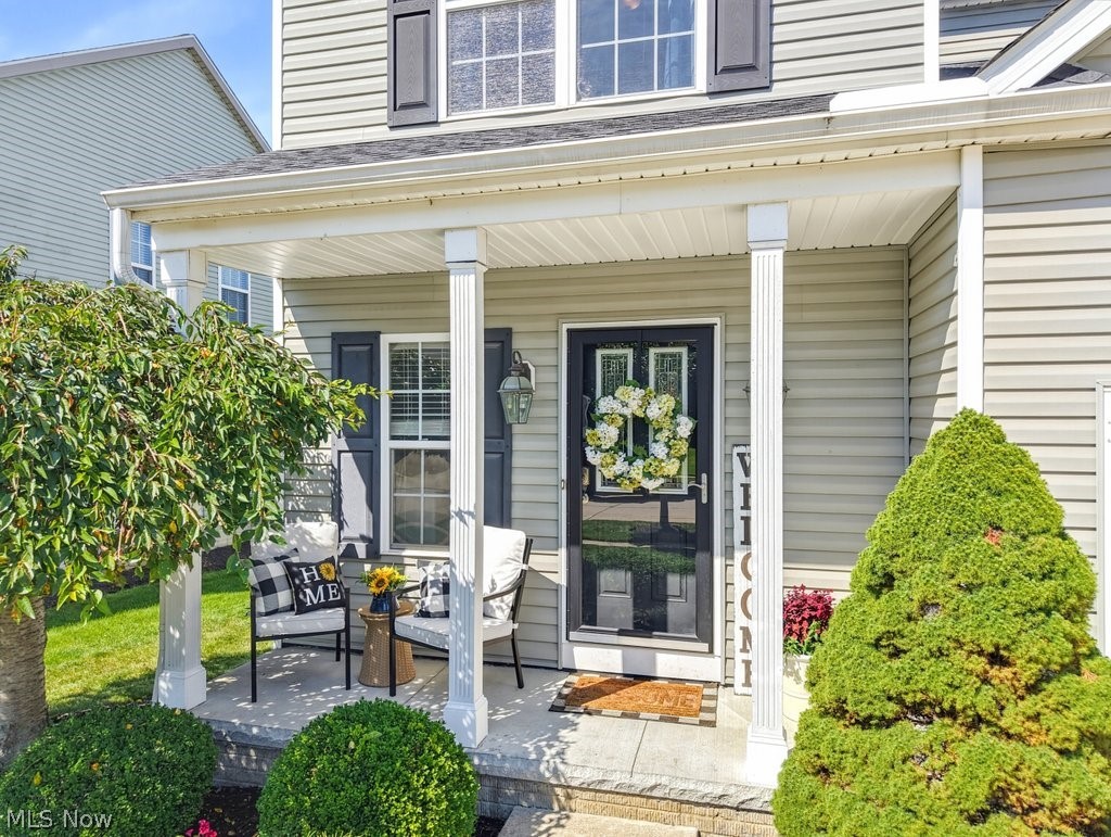 882 Queens Gate Way Property Photo 4