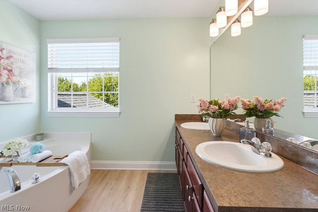 882 Queens Gate Way Property Photo 25