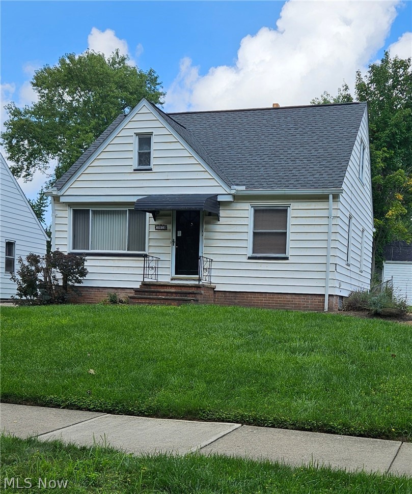 19919 Maple Heights Boulevard Property Photo 1