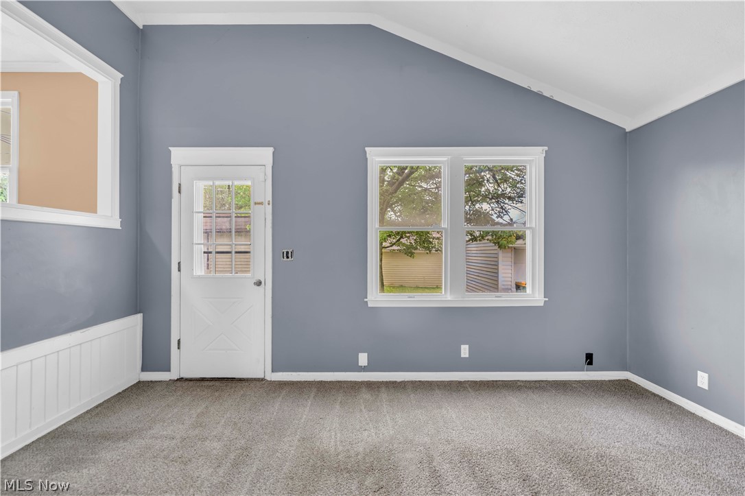 15901 Edgewood Avenue Property Photo 11