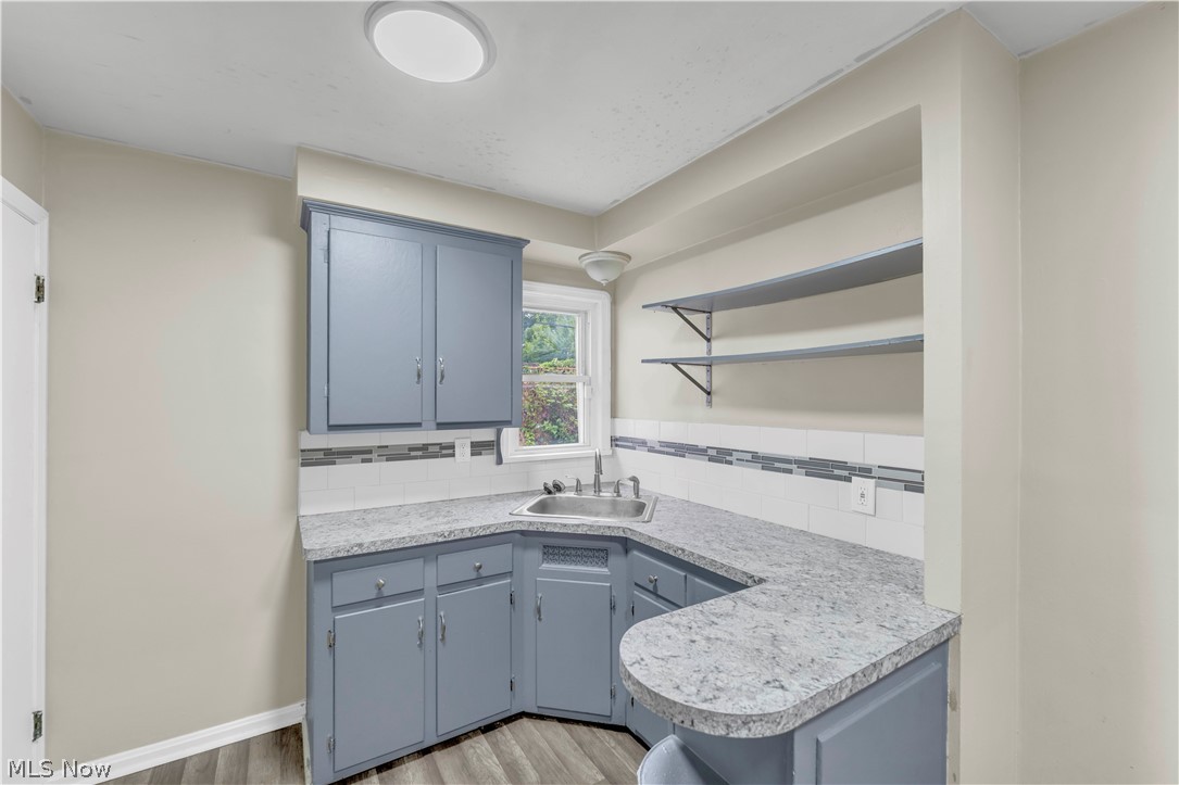 15901 Edgewood Avenue Property Photo 12