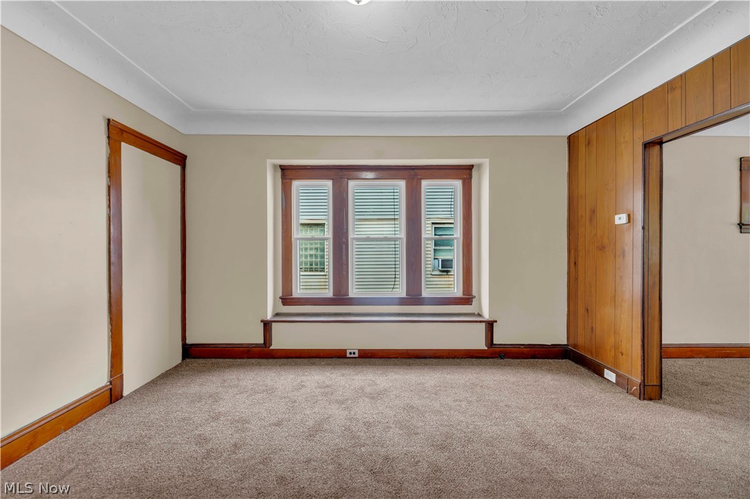 3617 E 57th Street 1/dn Property Photo 6