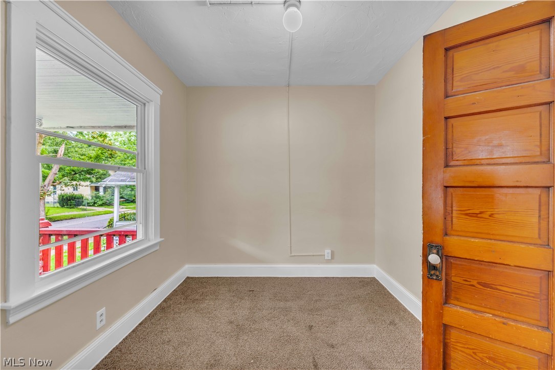 3617 E 57th Street 1/dn Property Photo 17