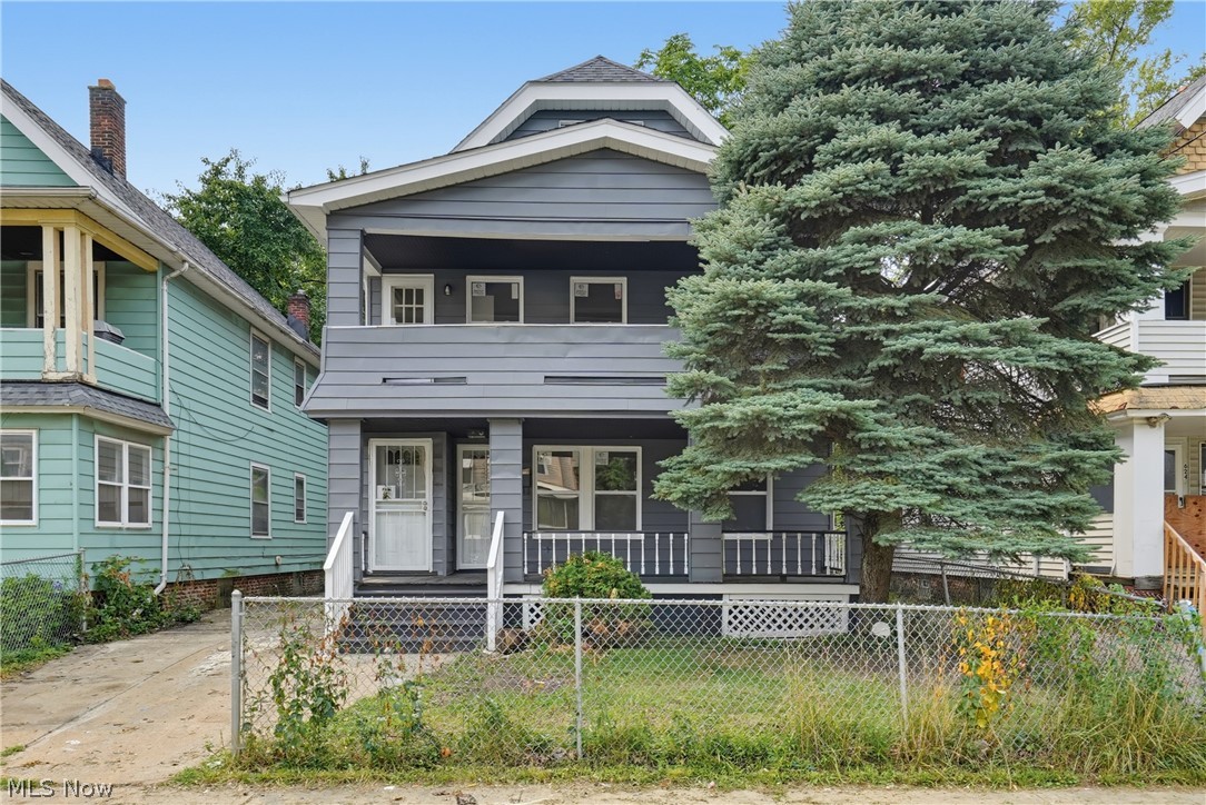 628 E 131st Street Property Photo 1