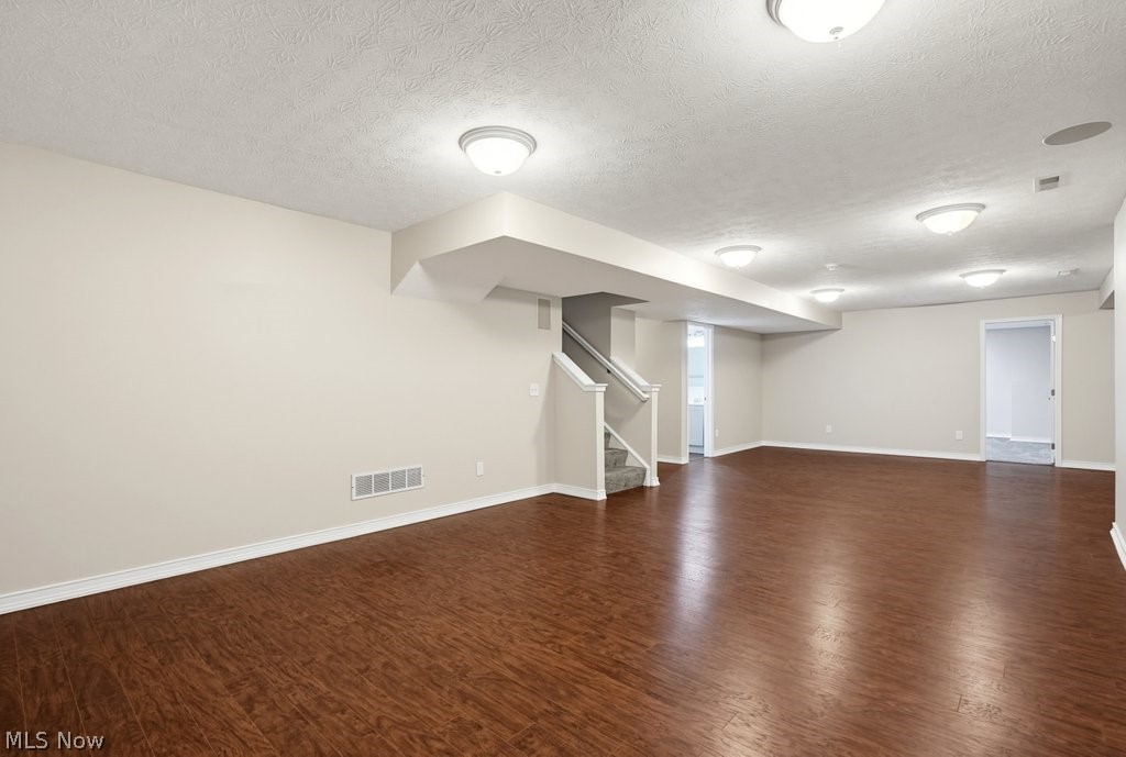 6572 Birchbark Avenue Ne Property Photo 45