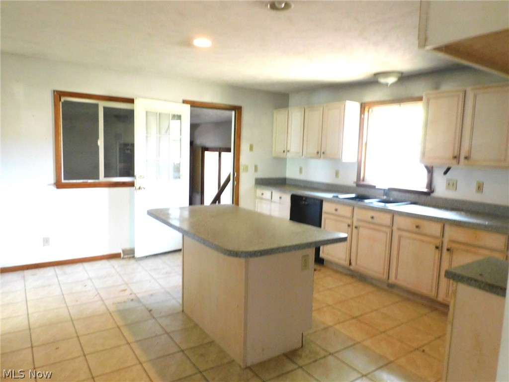 1480 State Route 307 W Property Photo 13