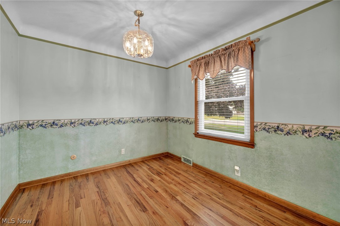 710 Bayridge Boulevard Property Photo 8
