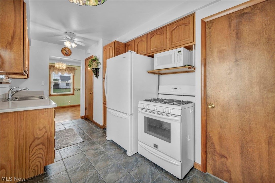710 Bayridge Boulevard Property Photo 10