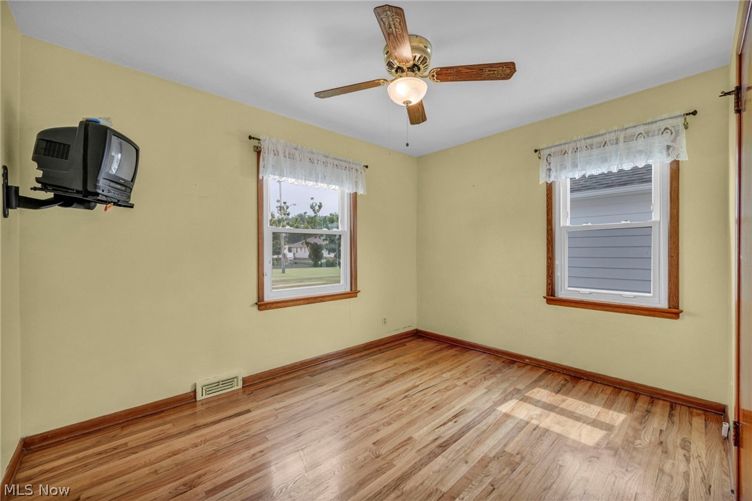 710 Bayridge Boulevard Property Photo 13